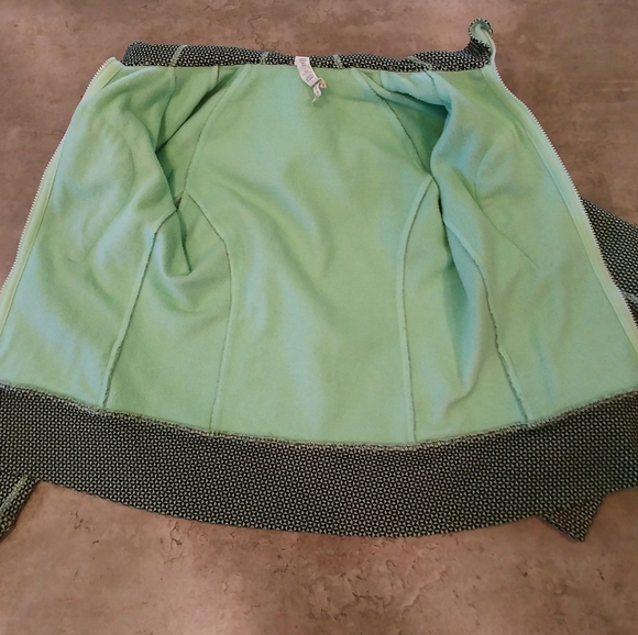 Lululemon Scuba Womens 4 Hoodie. Mint Green & Black Full Zip Sweater, thumb hole - Picture 9 of 14